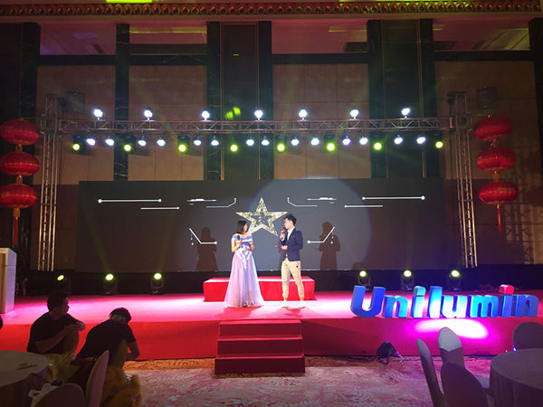 企业年会活动策划九步走，轻松应对年会劫!