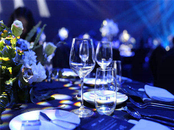 企业年会怎么搞?如何策划一场不一样的年会?