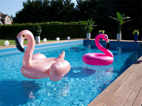 如何策划一场完美的&ldquo;Instagram-Worthy&rdquo;泳池派对？