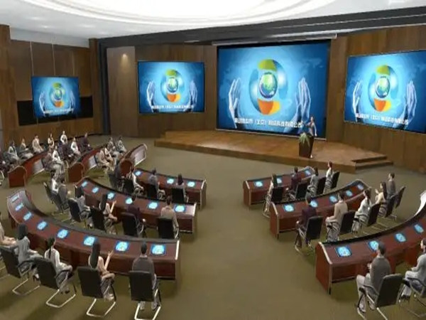 如何在虚拟会议上创建贸易展览？如何激活数据和分析？