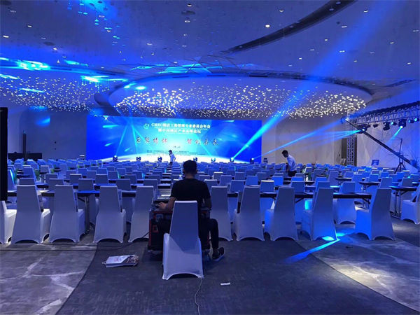  深圳活动策划公司揭秘：舞台灯光光位设计的艺术与技巧