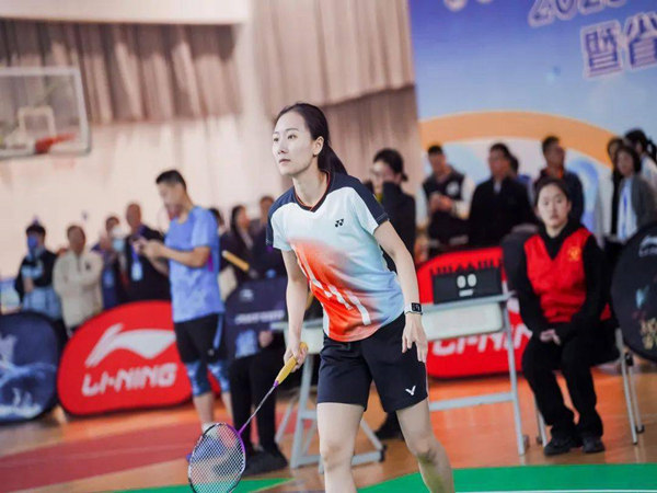 羽毛球比赛活动策划，全民热血大赛!